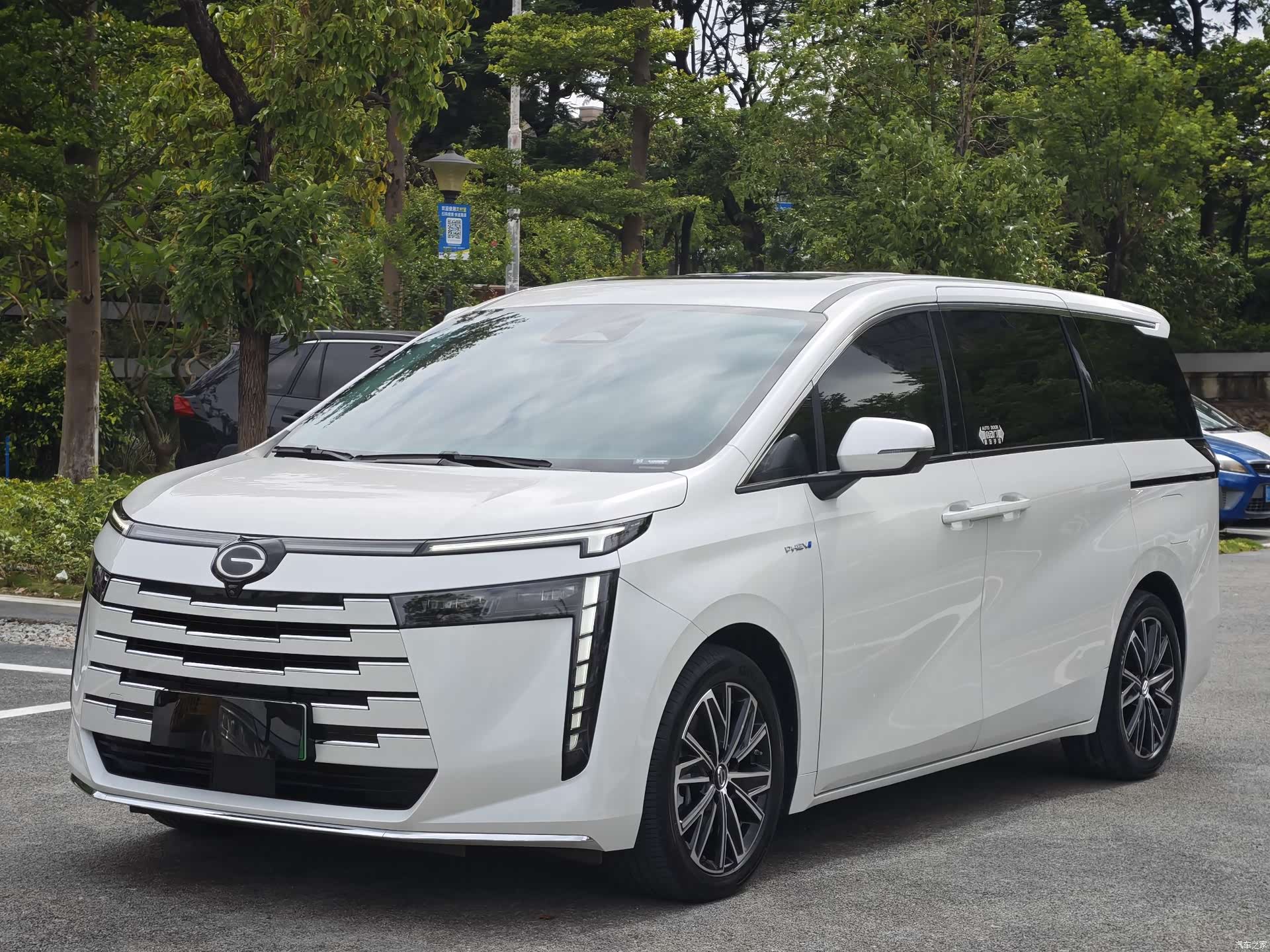 Trumpchi E8, 2024 1