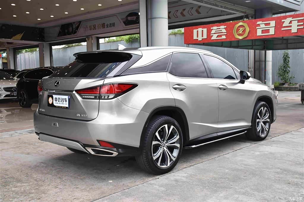 Lexus RX, 2022 14