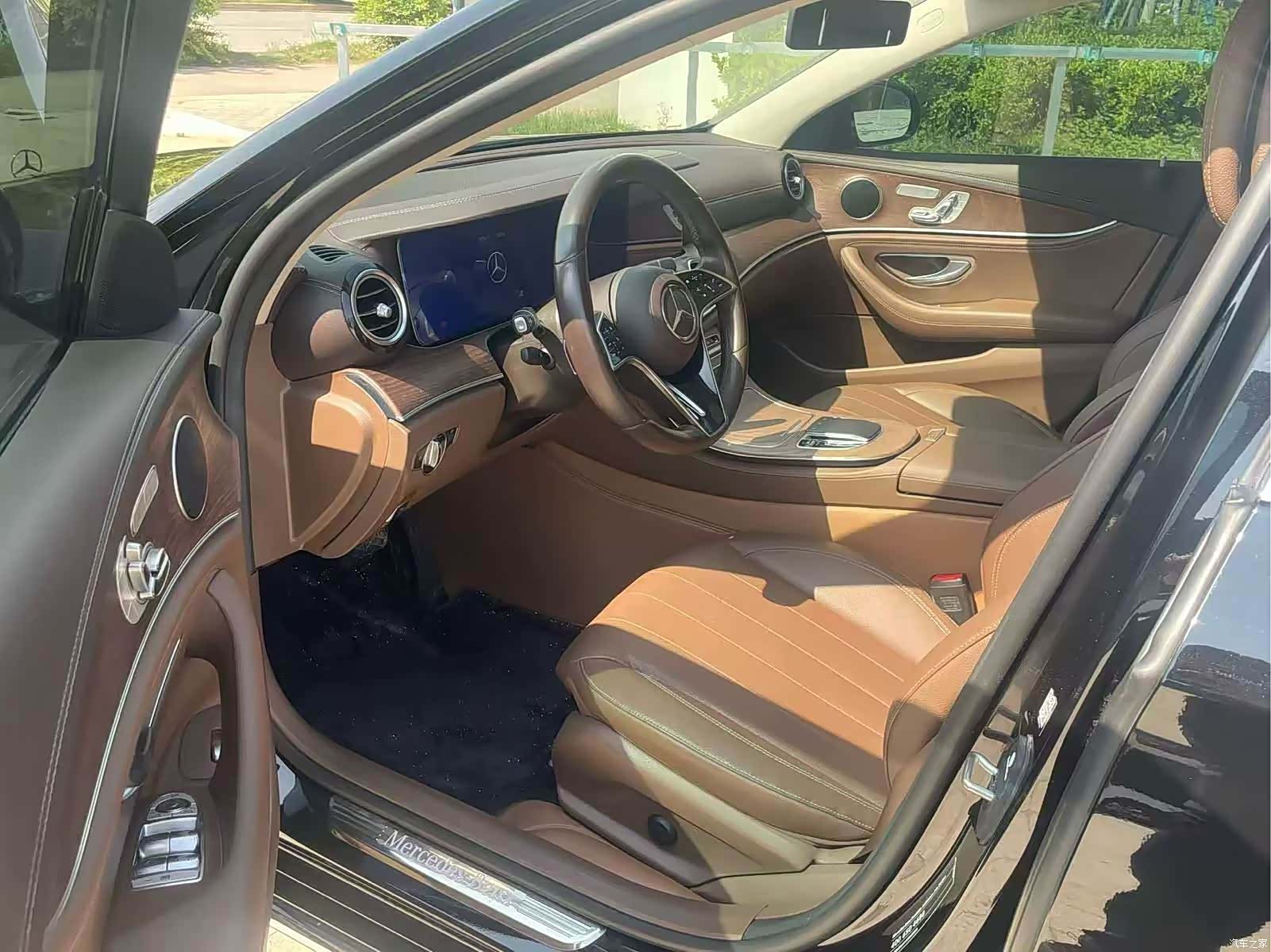 Mercedes-Benz E-Class, 2022 4