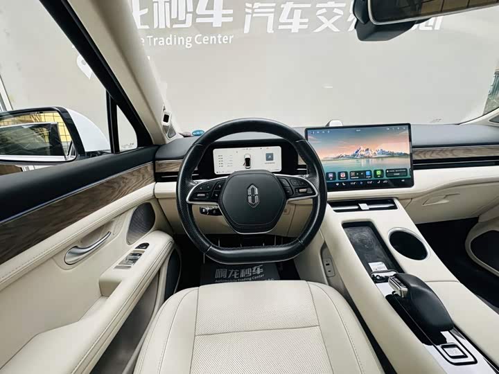 AITO M5 2022 zeng cheng AWD Performance