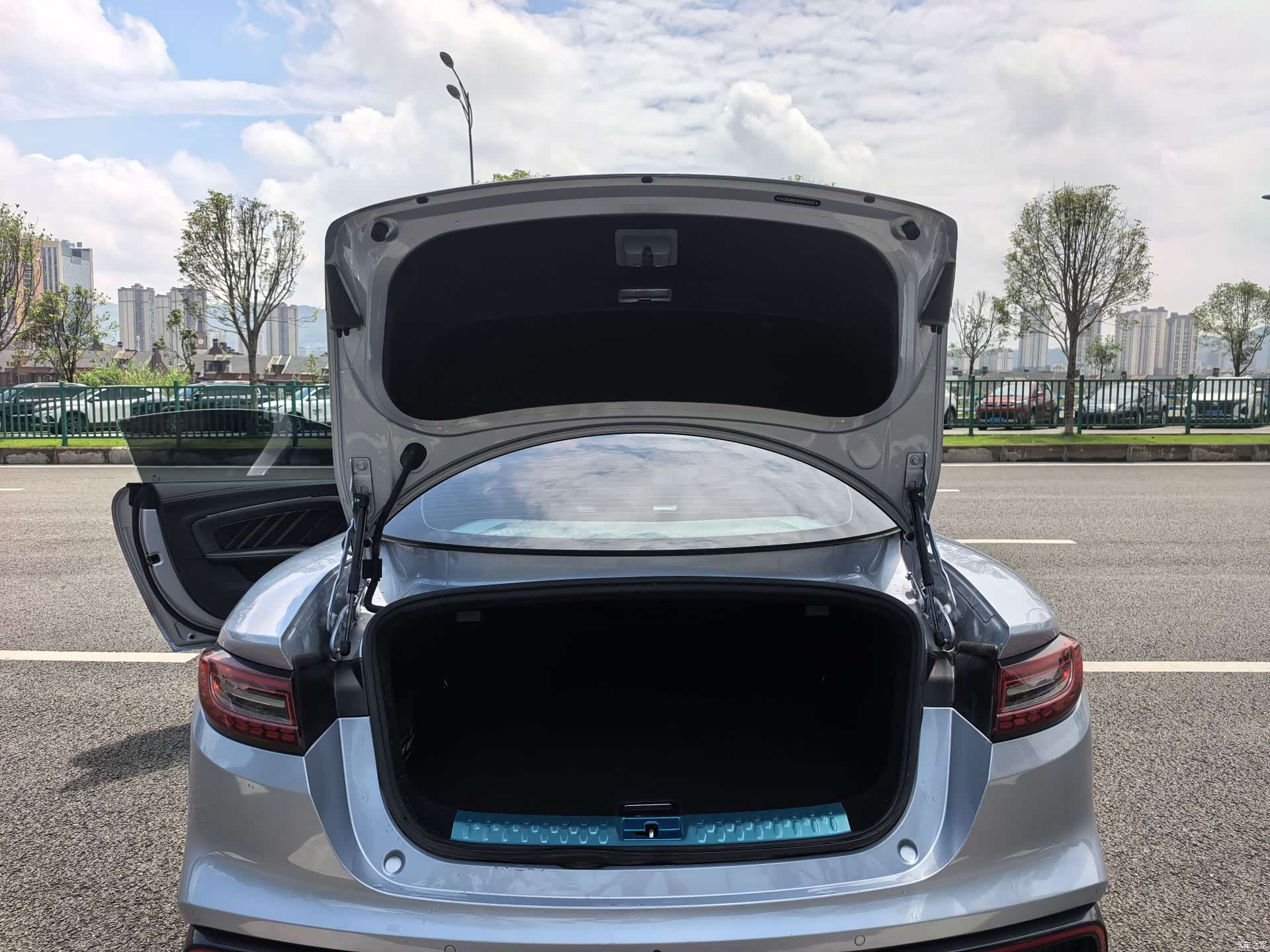 Neta GT, 2023 19