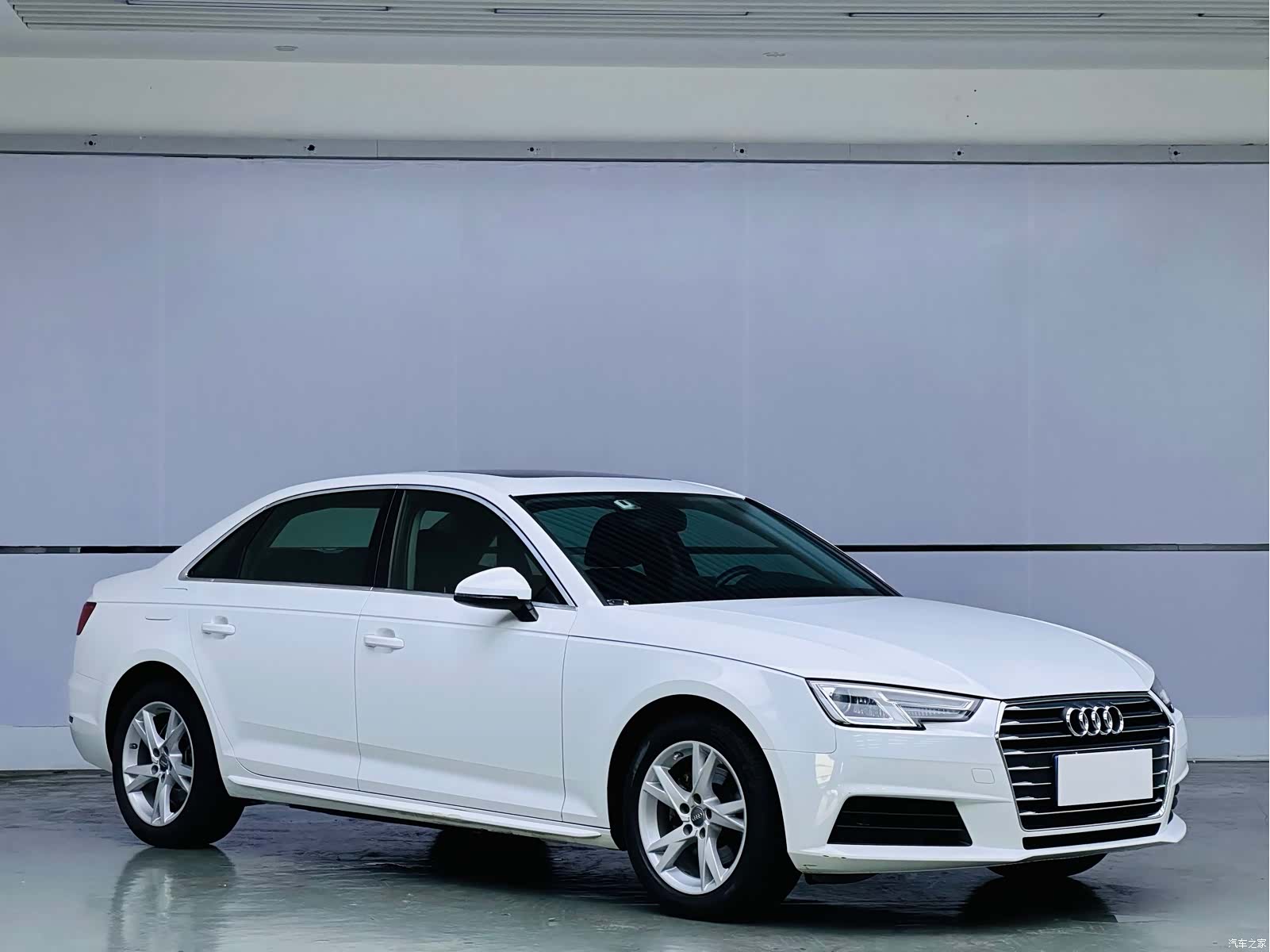 Audi A4L, 2017 3