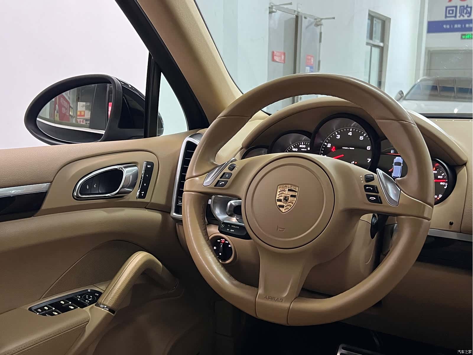 Porsche Cayenne, 2014 10