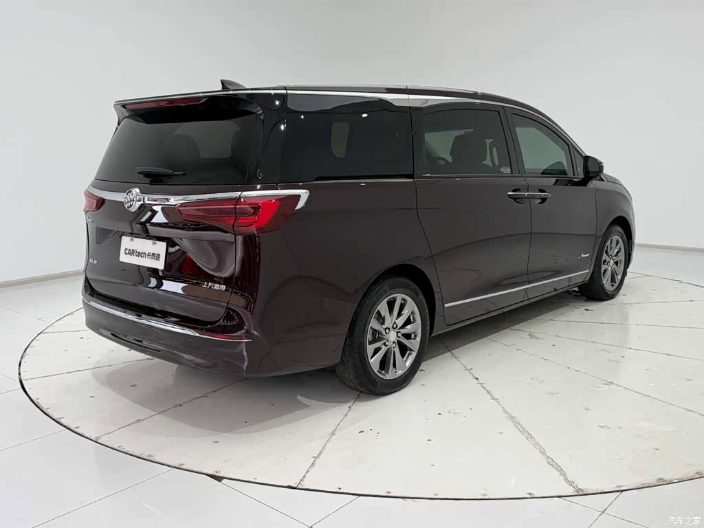 Buick GL8, 2022 8