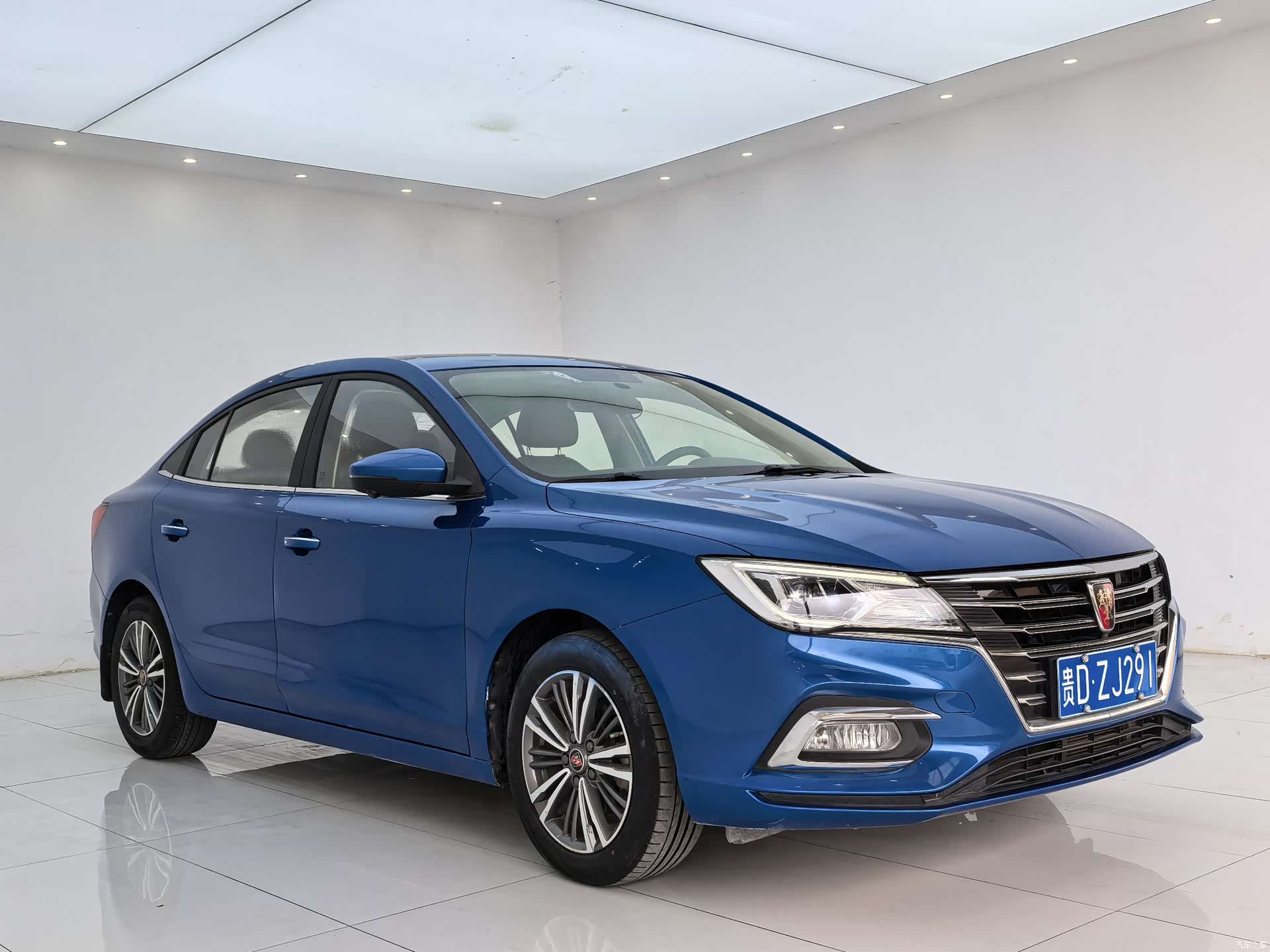 Roewe i5, 2019 3
