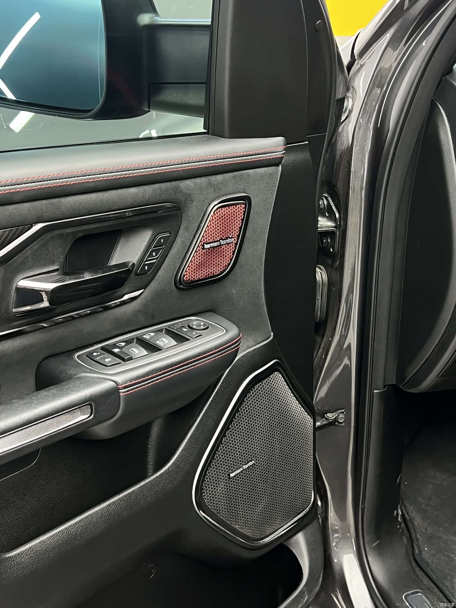 RAM Trucks, 2023 12