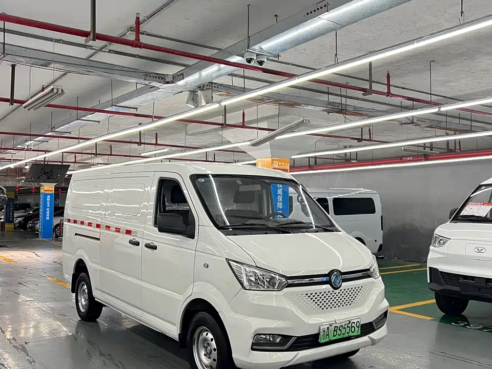 Dongfeng Yufeng Yufeng EM26