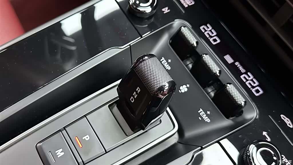 Porsche 911, 2025 13