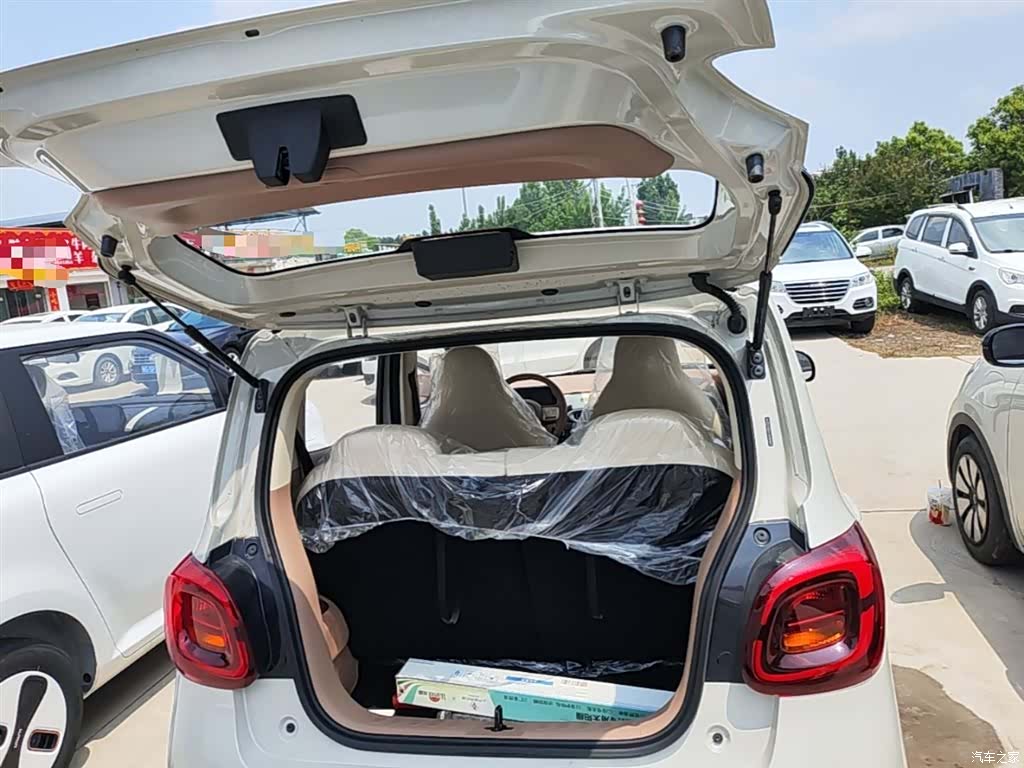 Wuling MINIEV, 2026 19