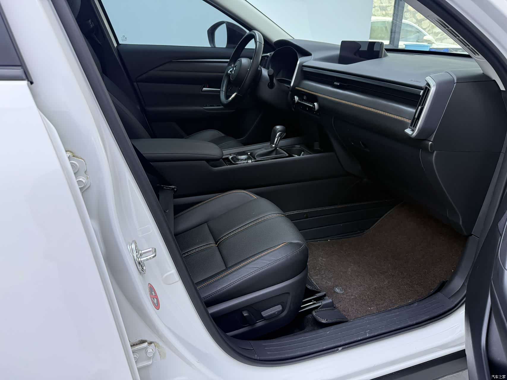 Mazda CX-50, 2024 9