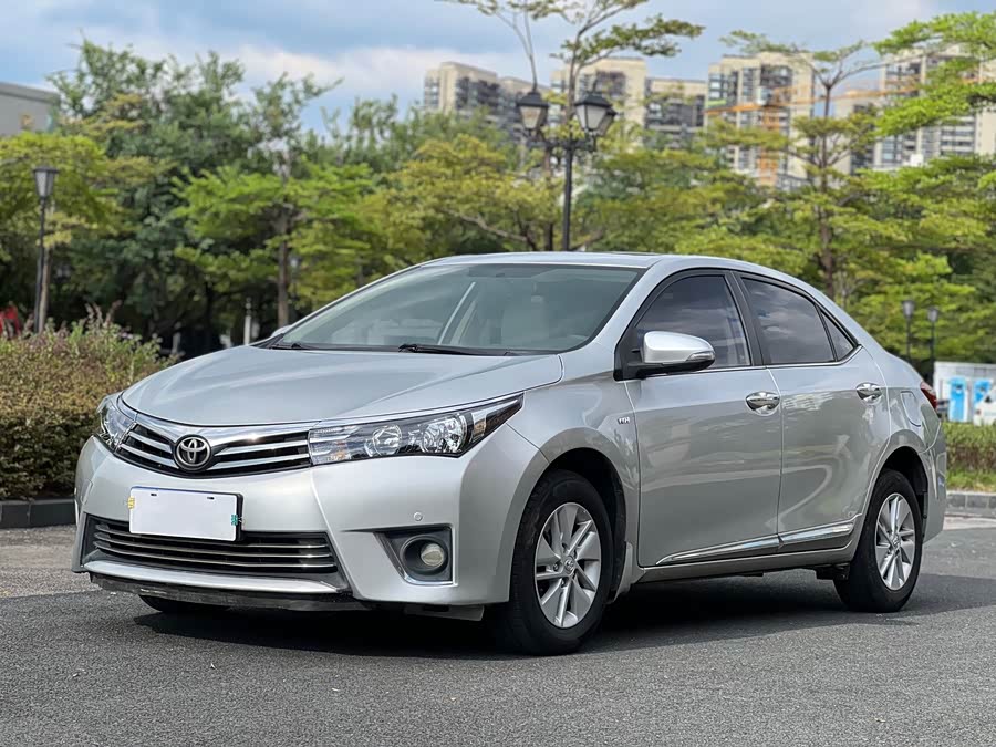 Toyota Corolla 2014, фото 1