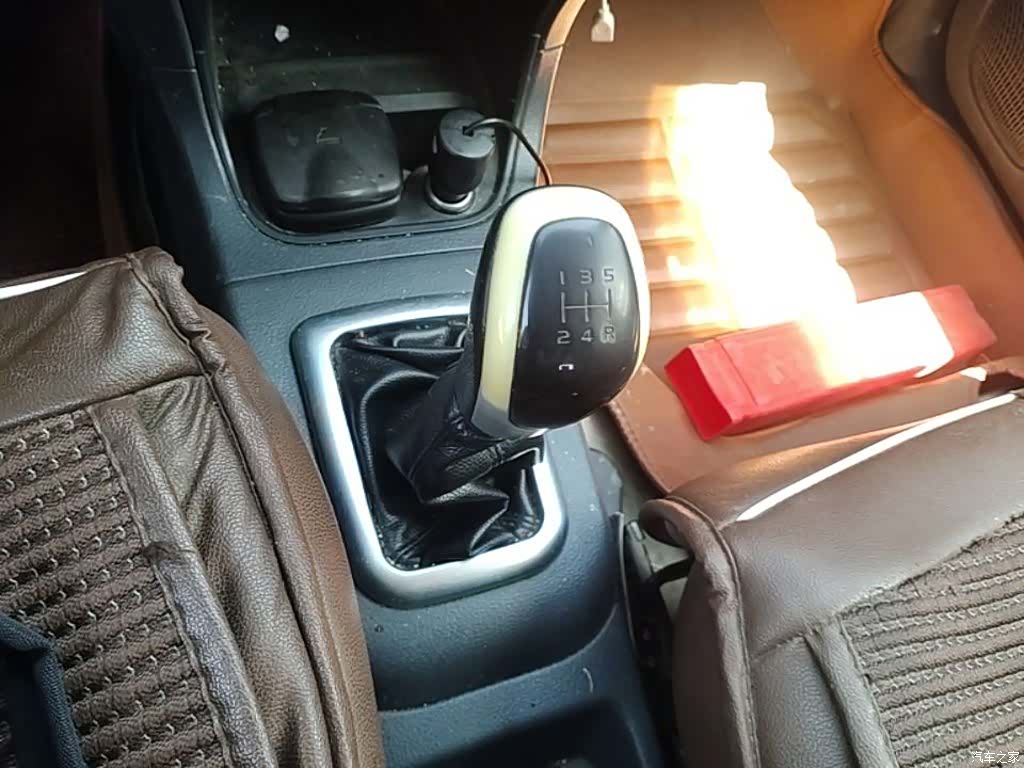 Suzuki A6, 2015 21