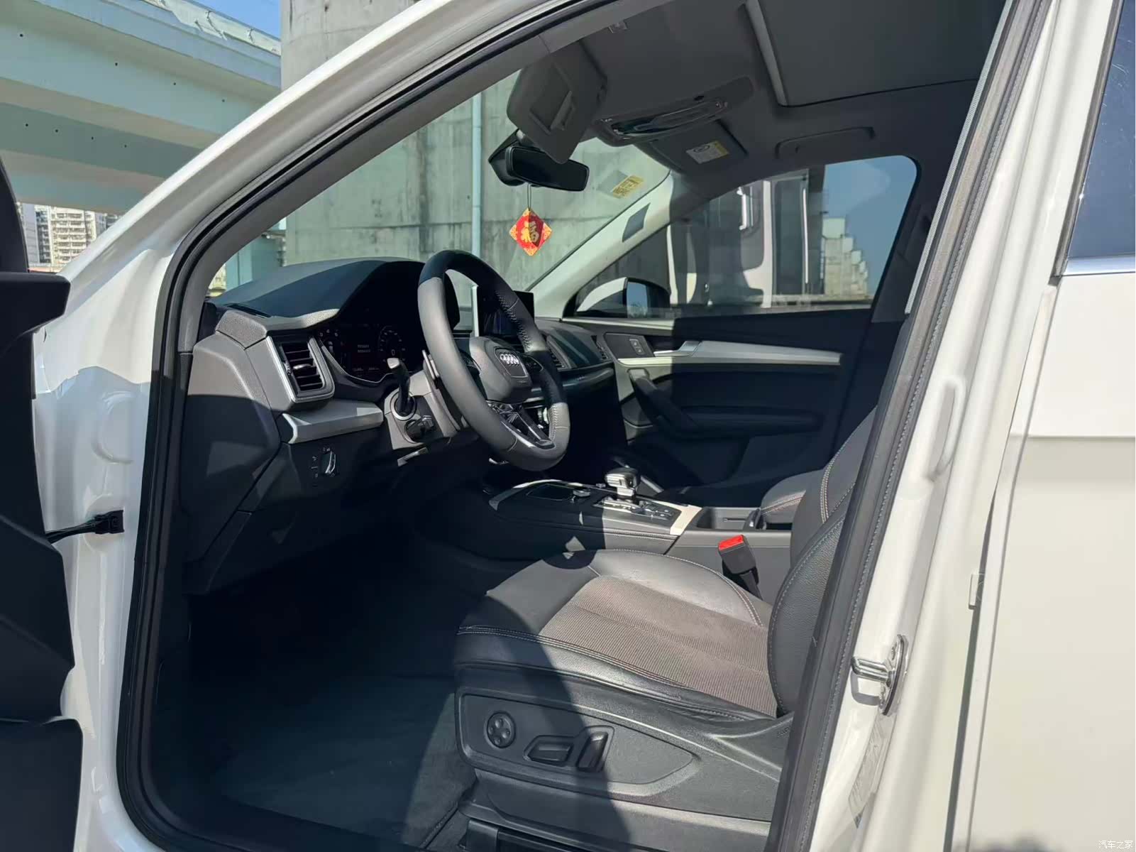 Audi Q5L, 2018 4