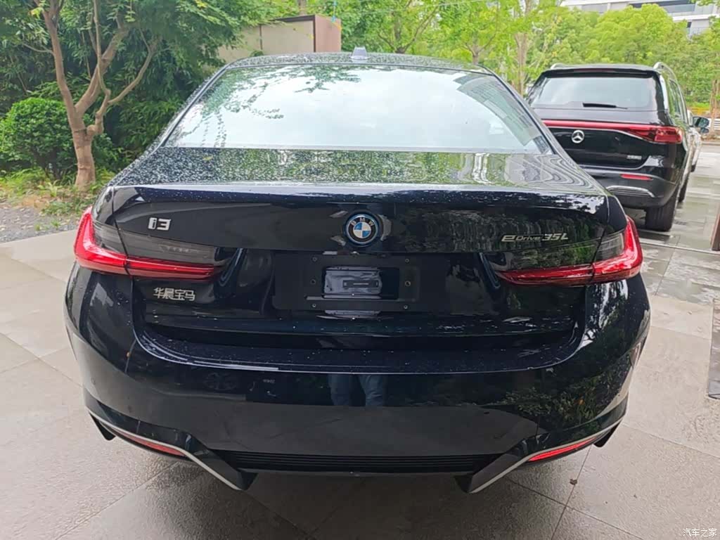 BMW i3, 2026 4