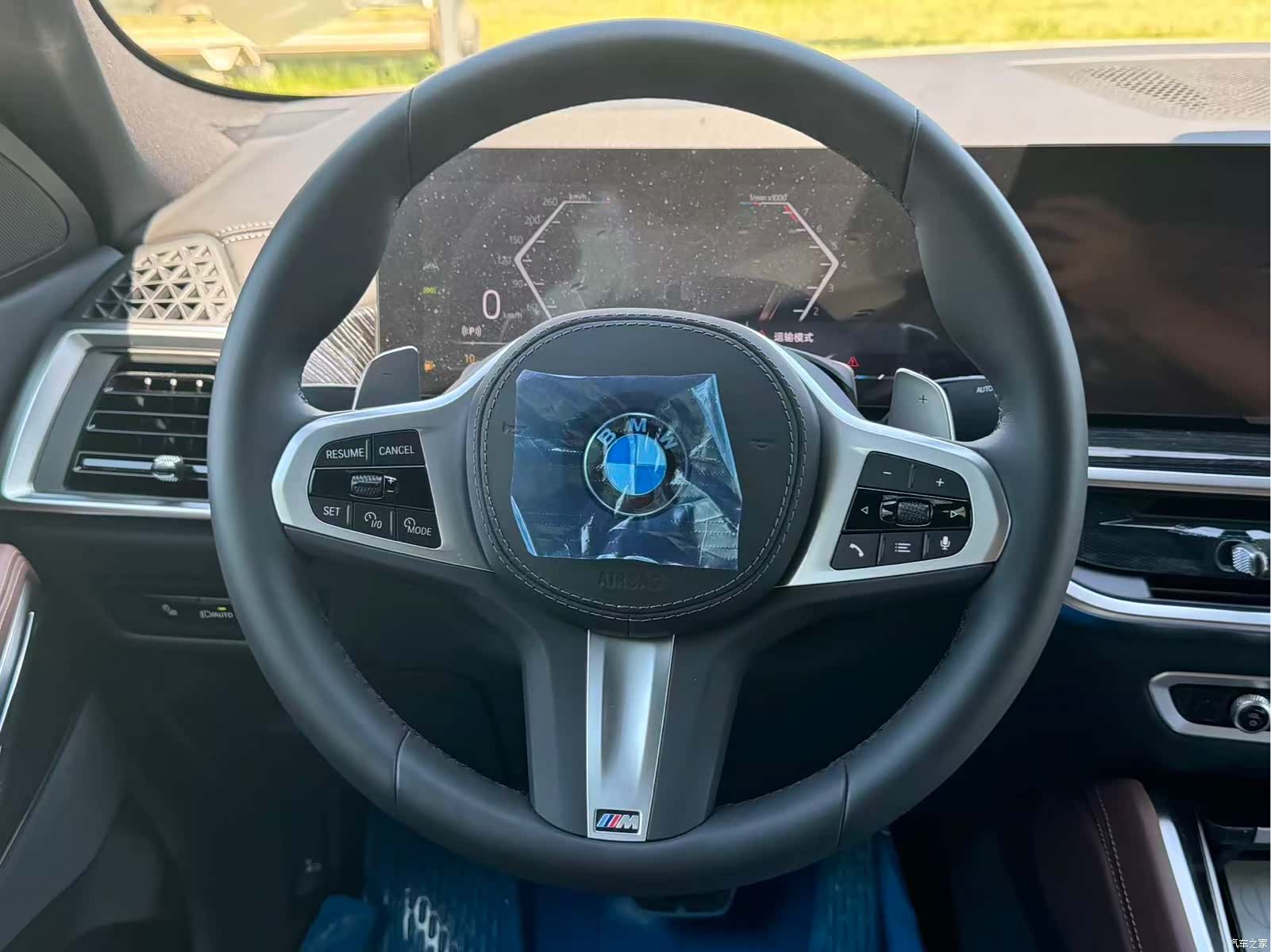 BMW X6, 2023 12