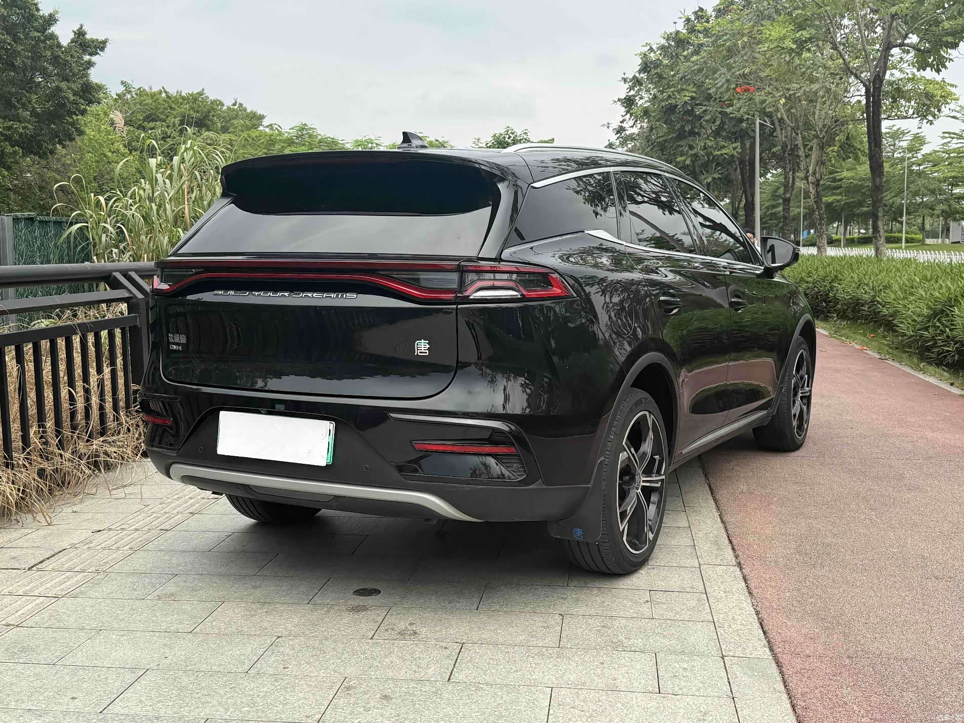 BYD Tang, 2022 4