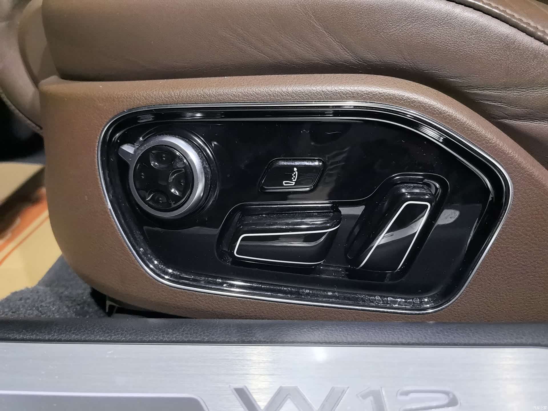 Audi A8L, 2015 16