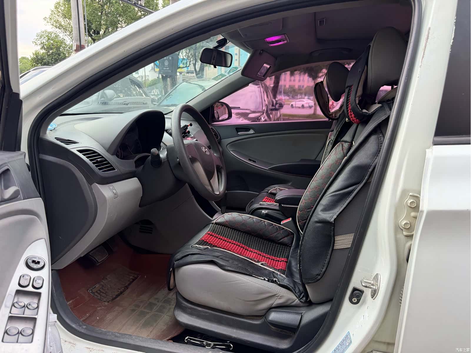 Hyundai GLX, 2016 4