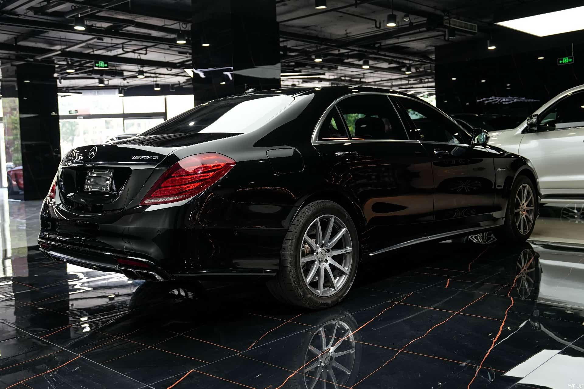 Mercedes-Benz S-Class, 2015 8