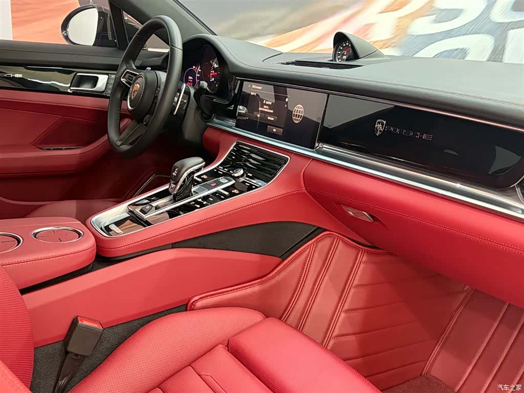 Porsche Panamera, 2023 11