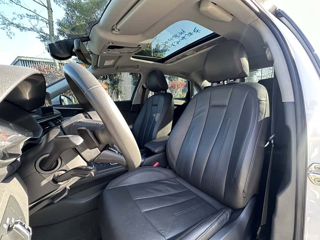 Audi A4L, 2018 12