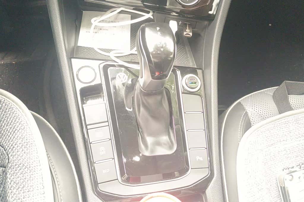 Volkswagen Sagitar, 2023 16