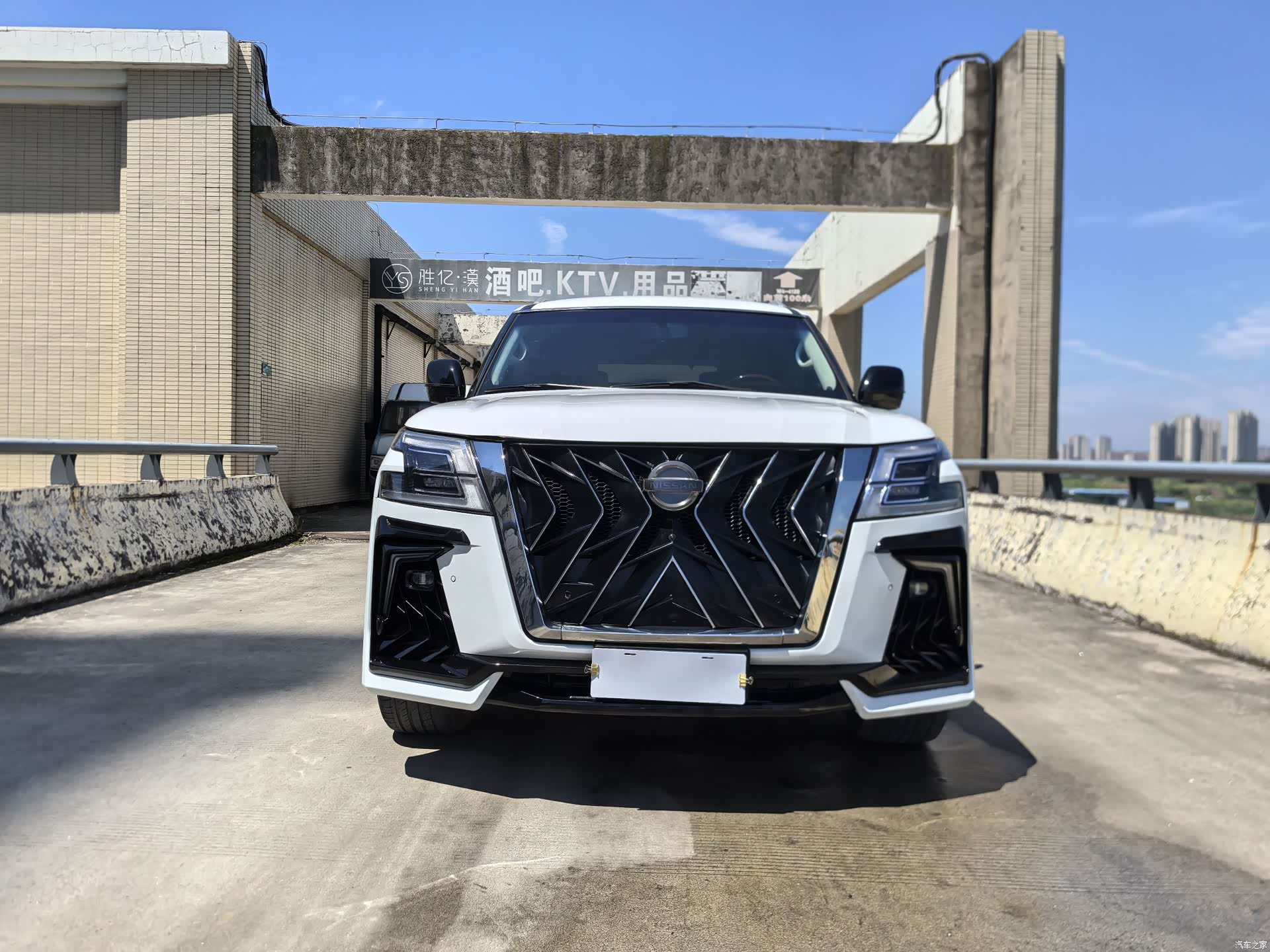 Nissan Patrol, 2017 39