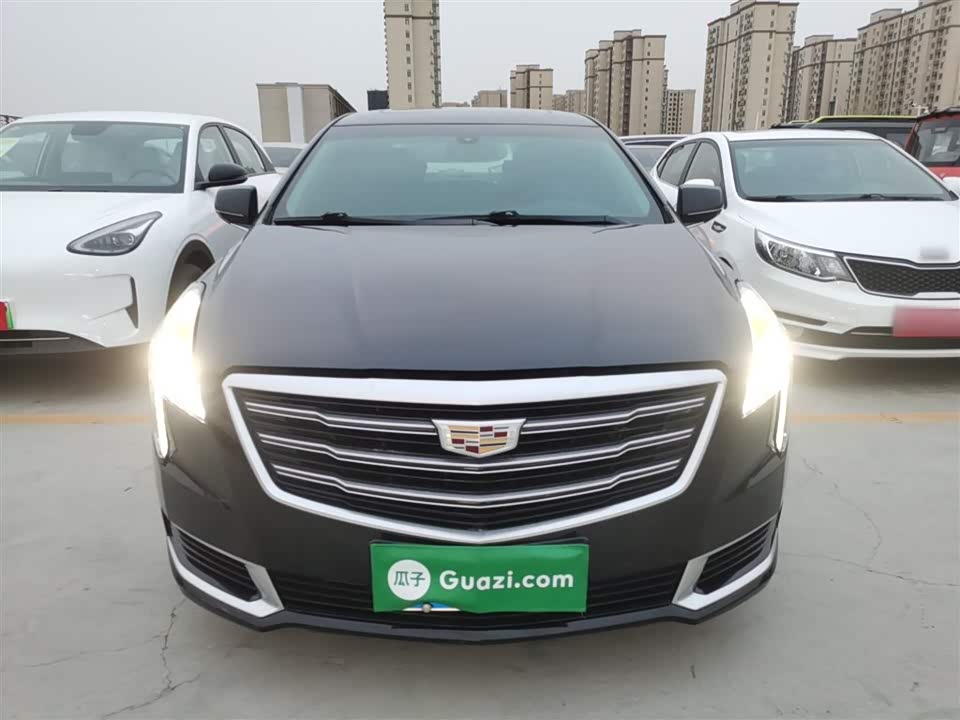 Cadillac XTS