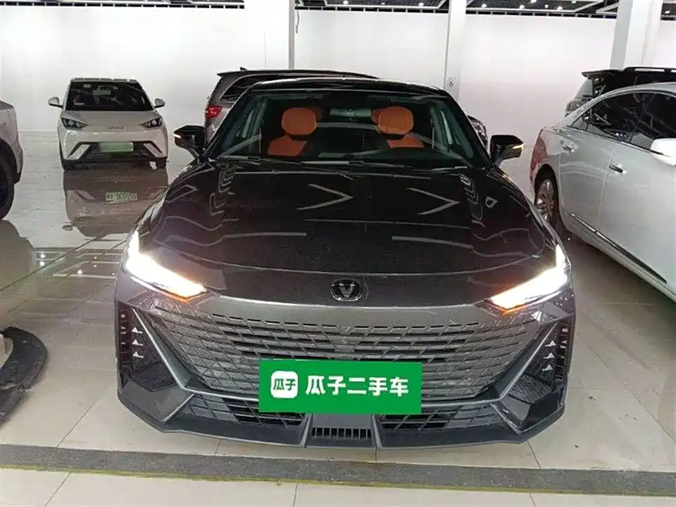 Changan UNI-V