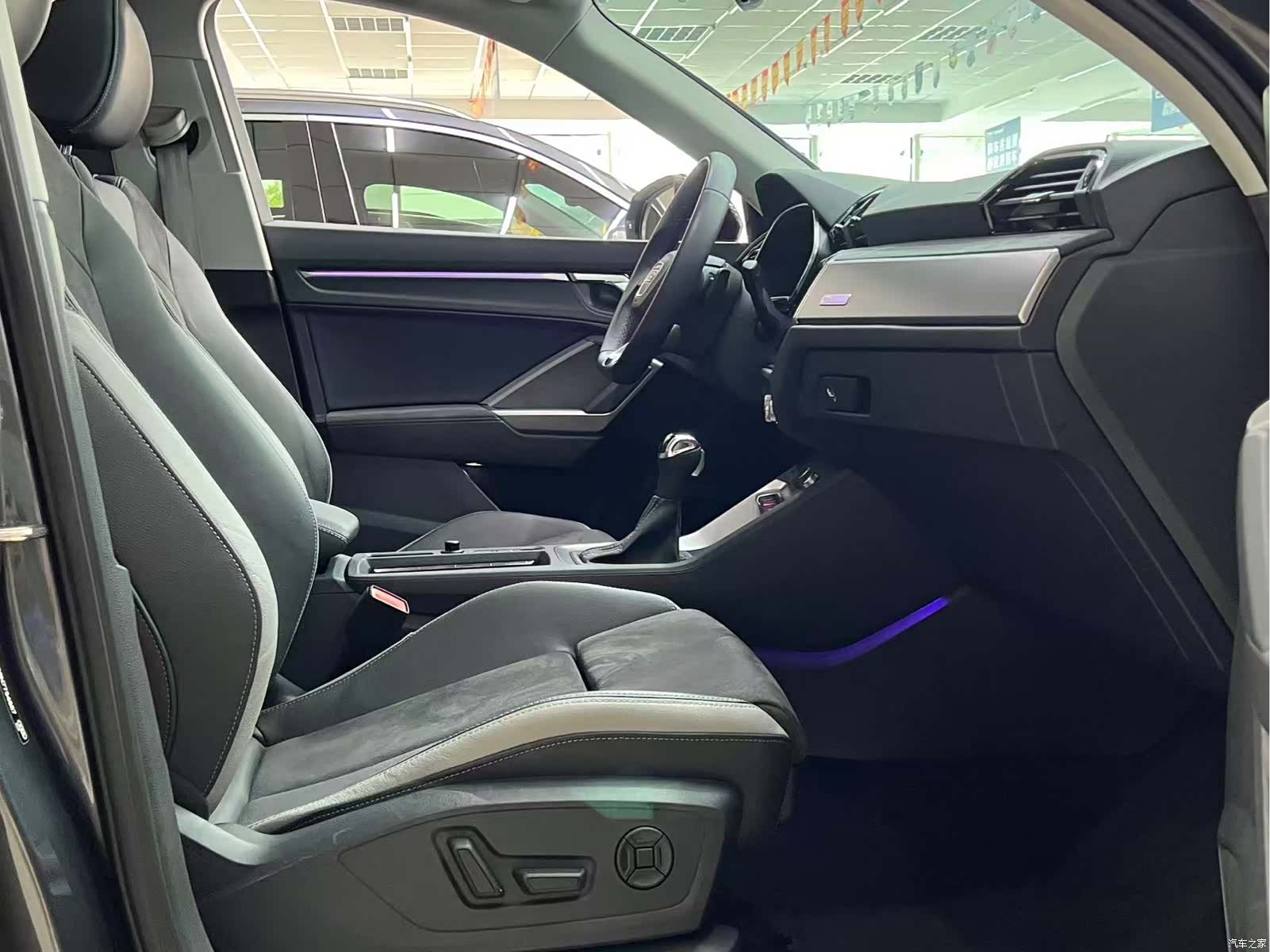 Audi Q3, 2022 18