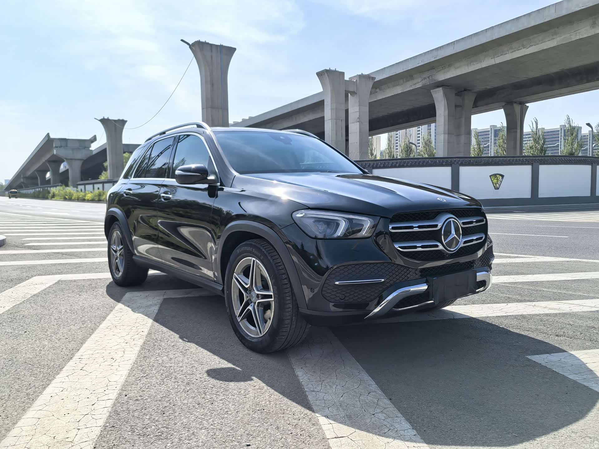 Mercedes-Benz GLE, 2023 3