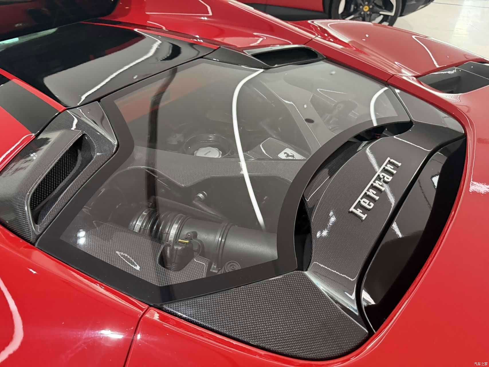 Ferrari 488, 2019 4