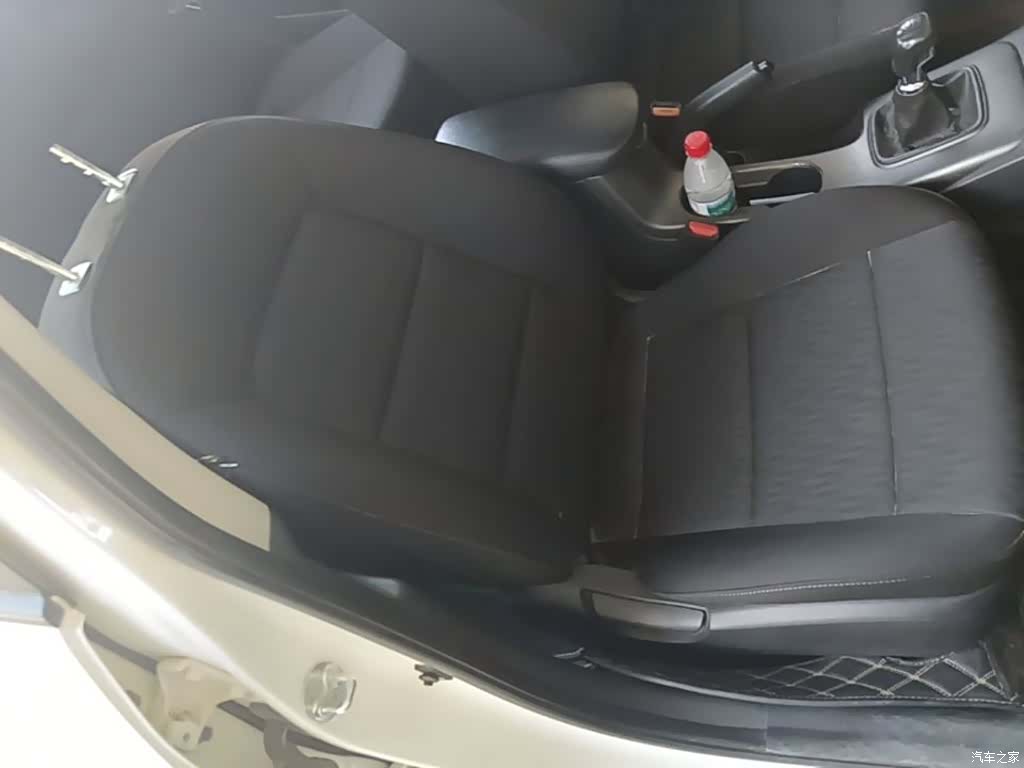 Kia K3, 2015 25
