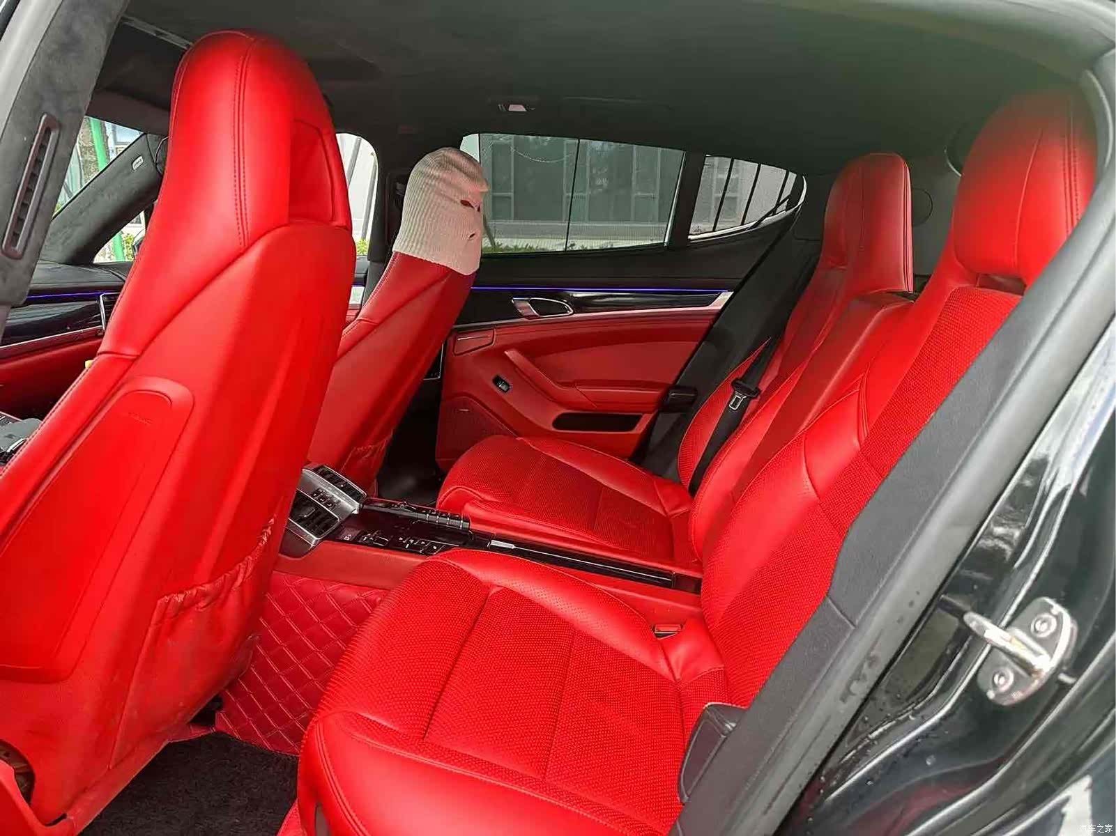 Porsche Panamera, 2010 4