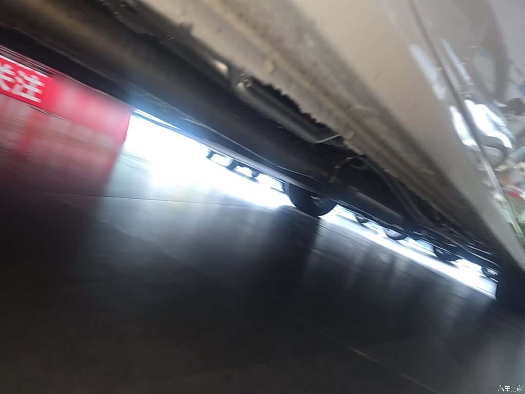 Buick GL8, 2025 4