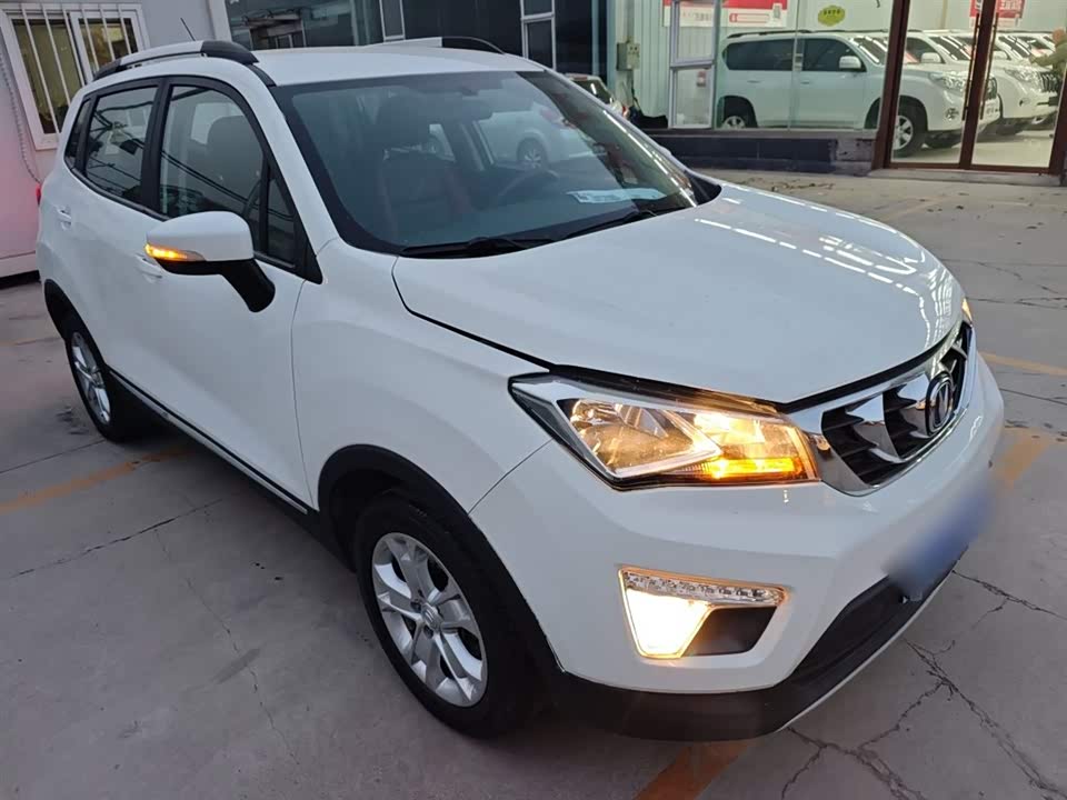 Changan CS15