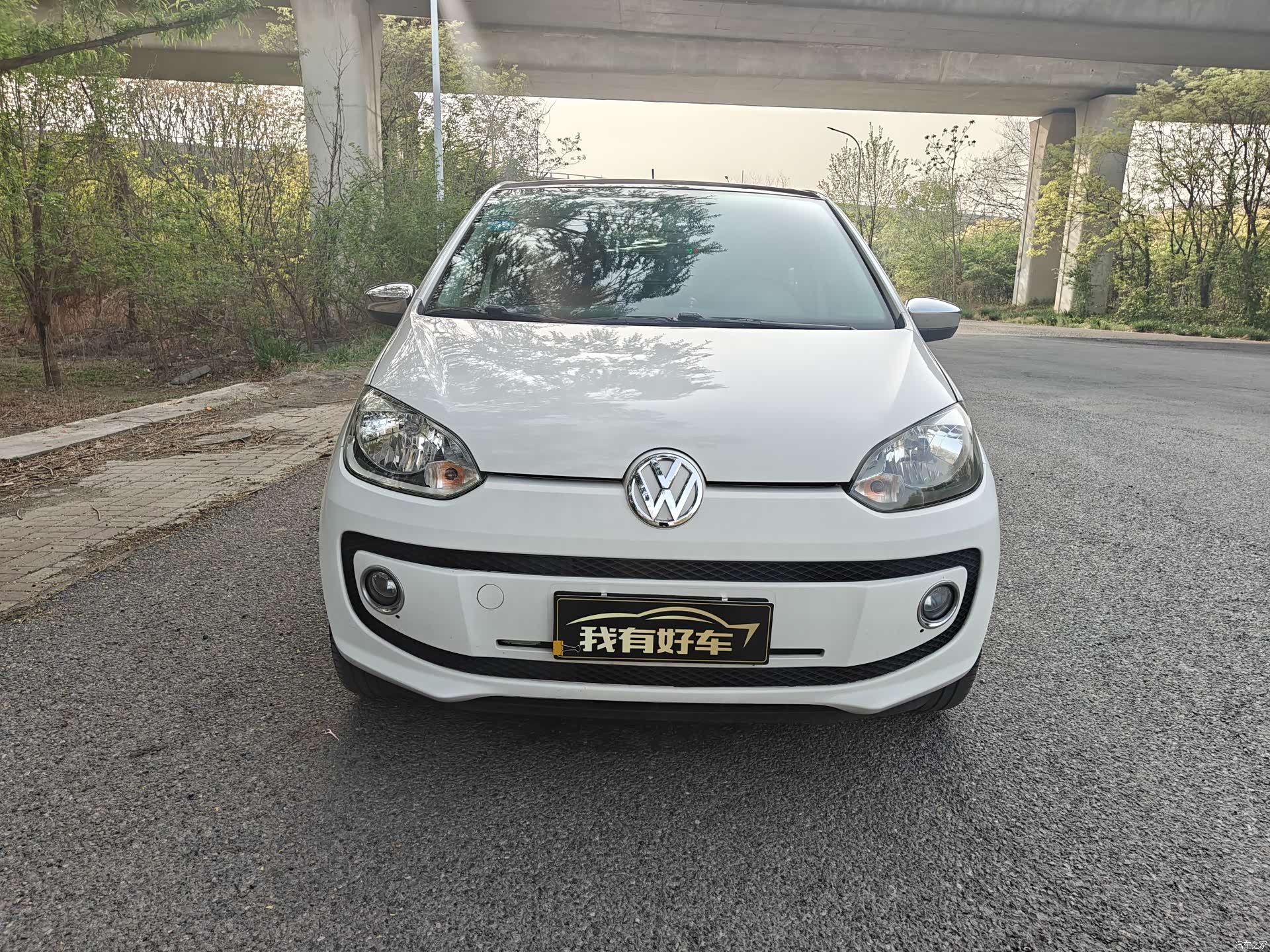 Volkswagen up, 2015 2