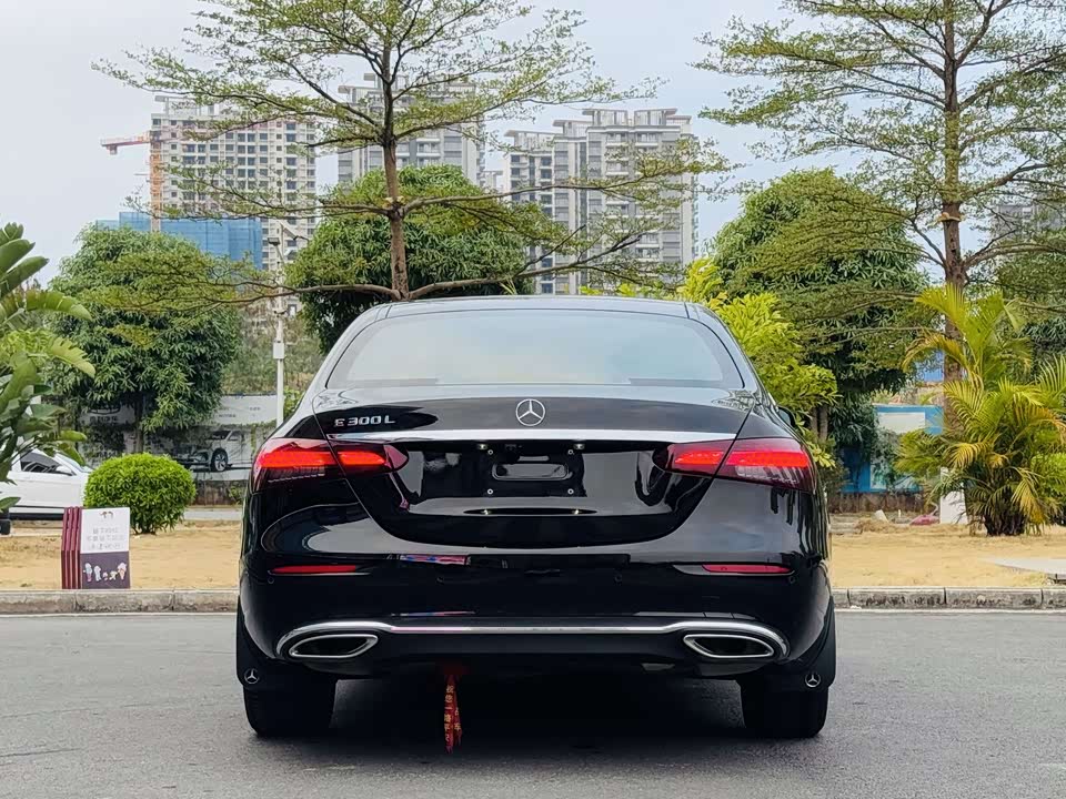 Mercedes-Benz E-class Mercedes-Benz E-class