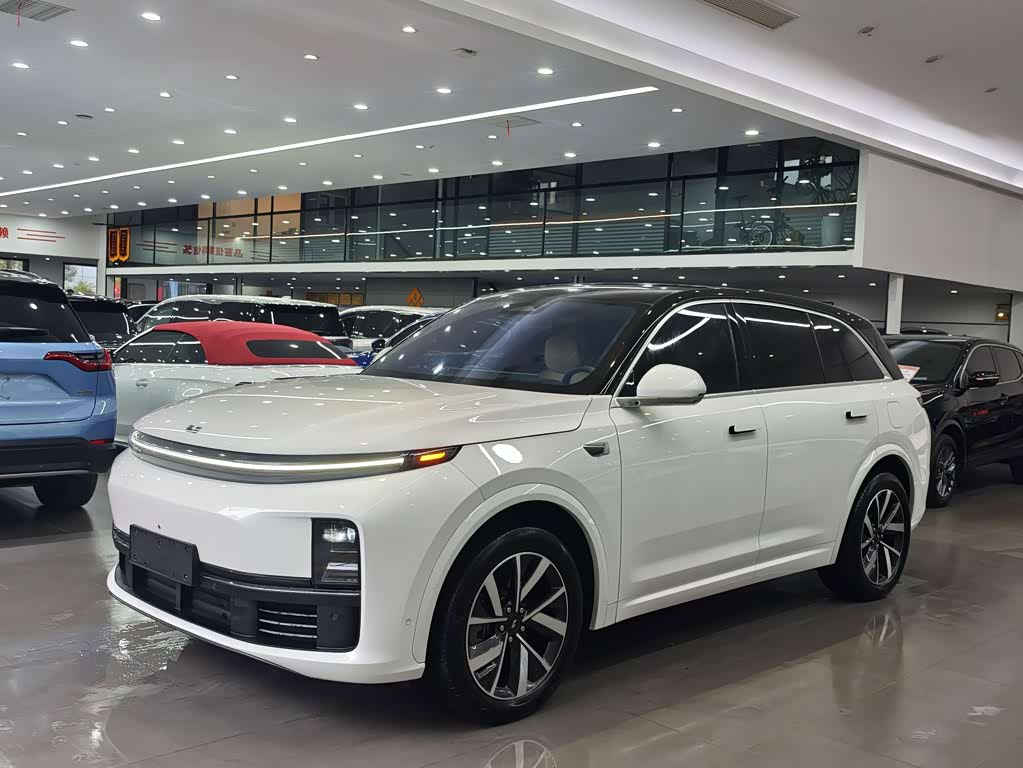Li Auto L7