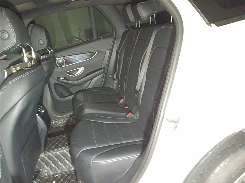 Mercedes-Benz GLC Mercedes-Benz GLC