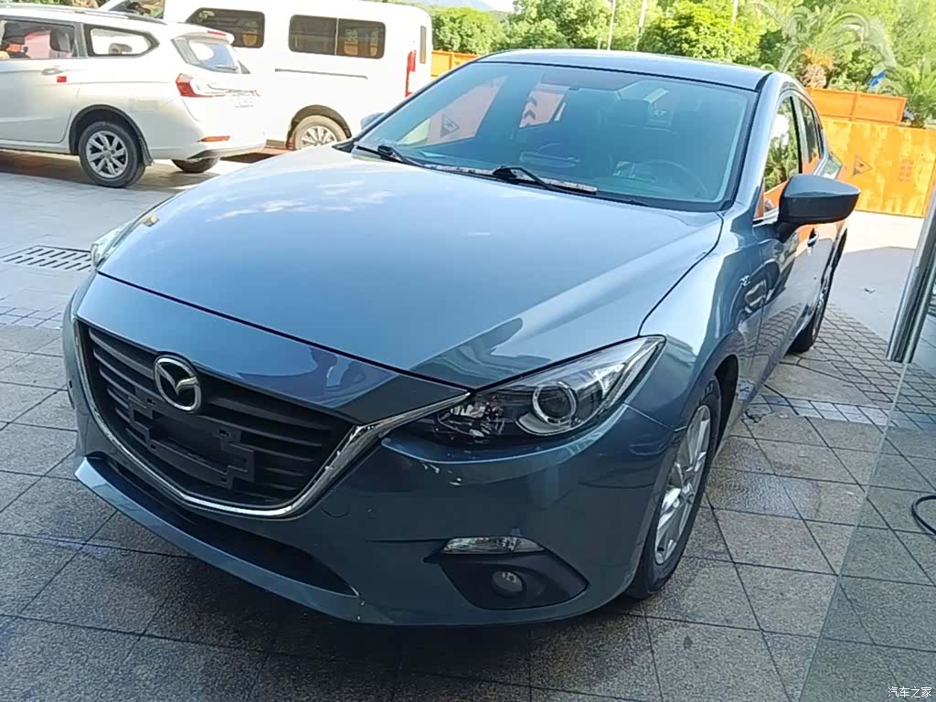 Mazda Mazda3, 2016 1