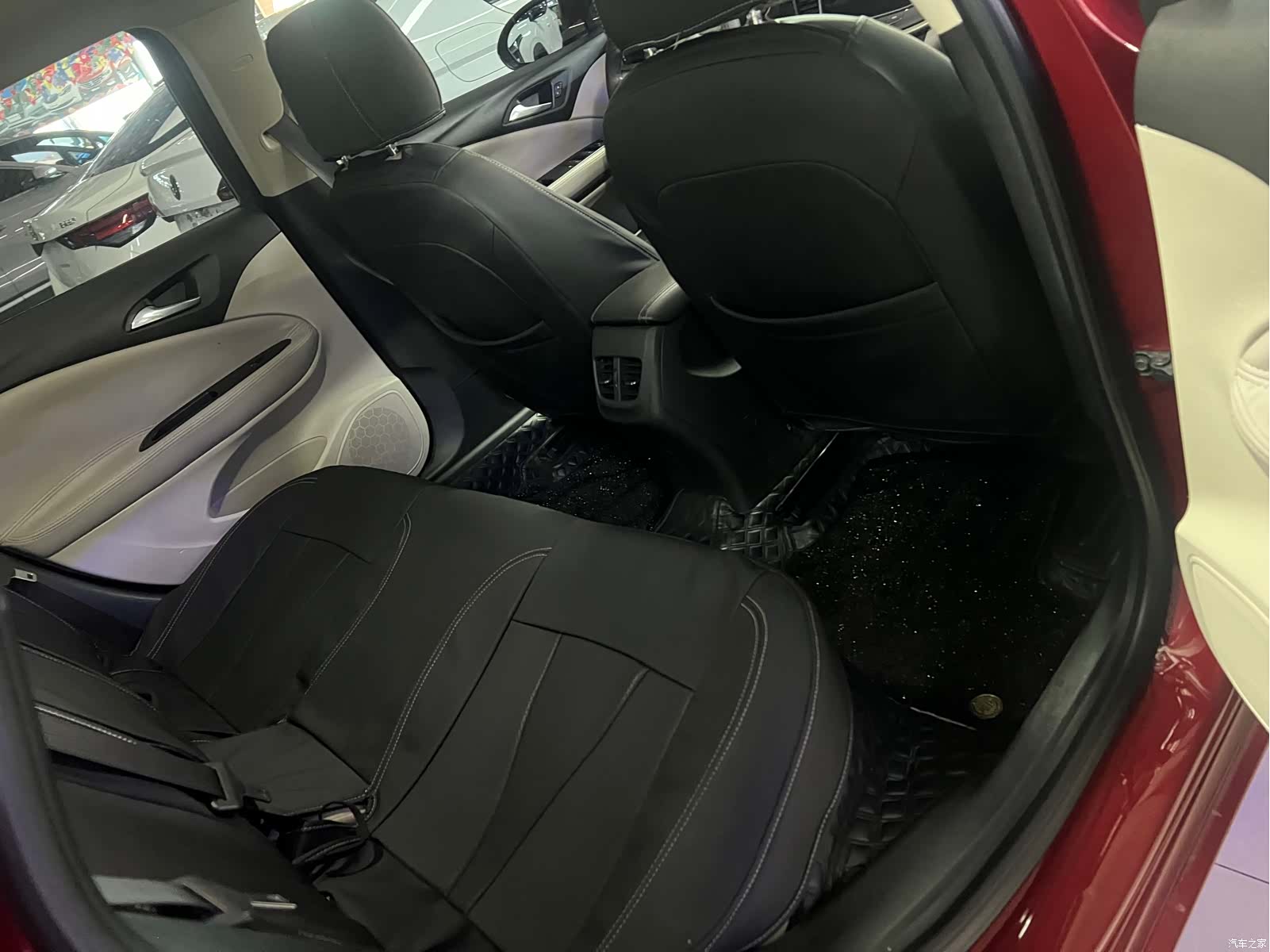 Buick Verano, 2020 10