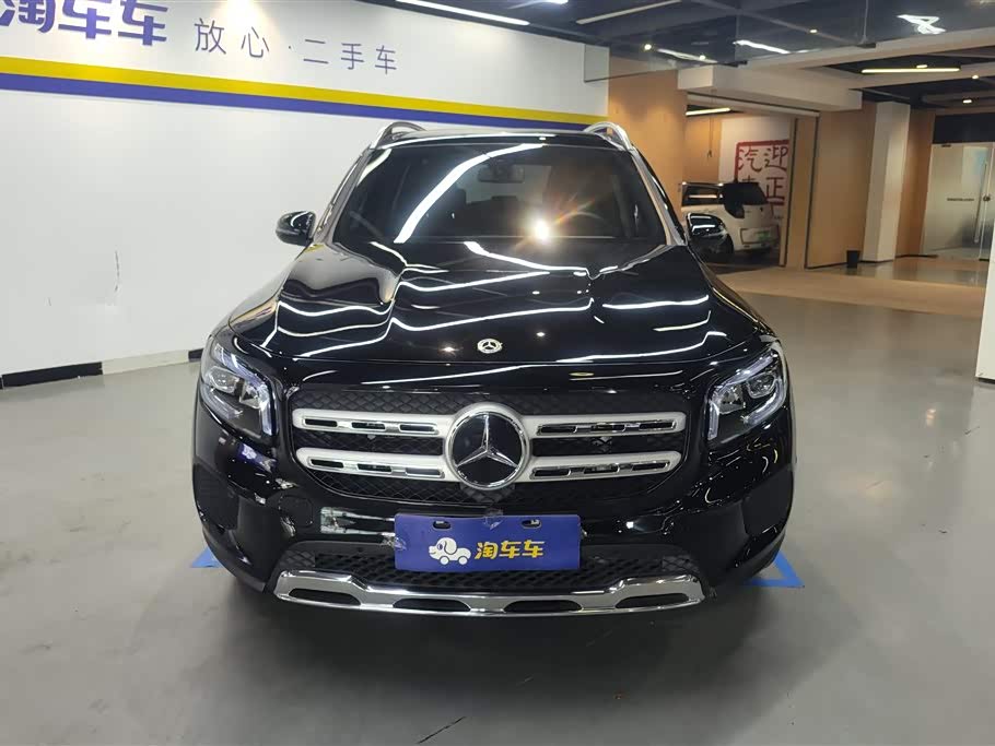 Mercedes-Benz GLB Mercedes-Benz GLB