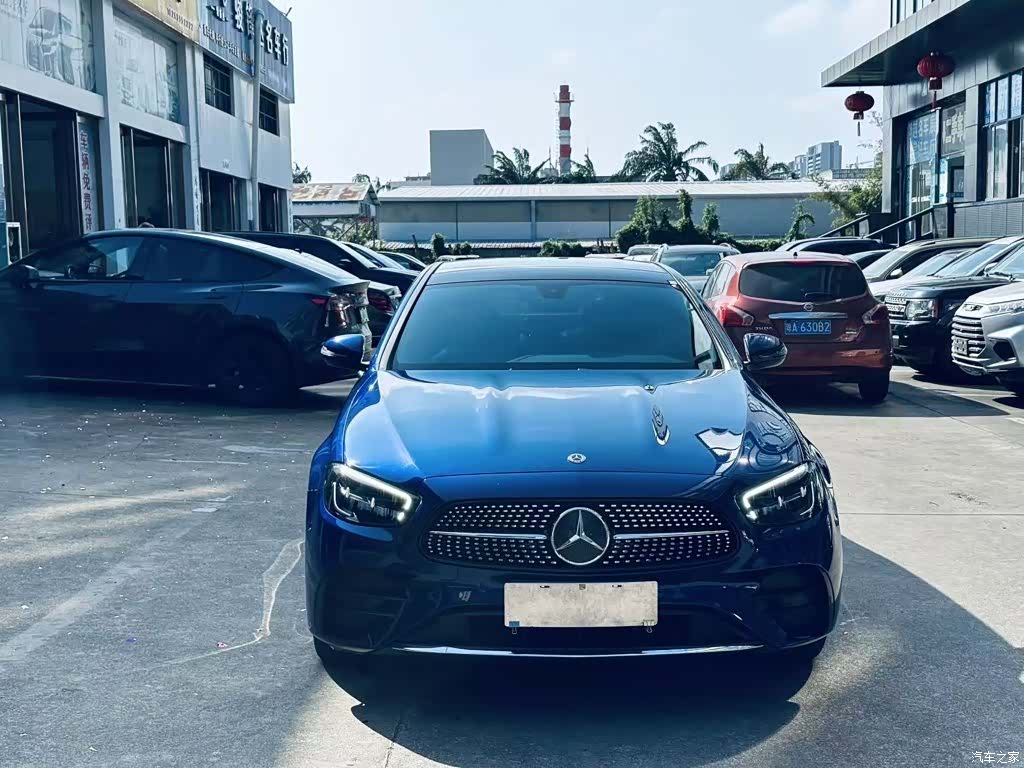 Mercedes-Benz E-Class, 2021 3