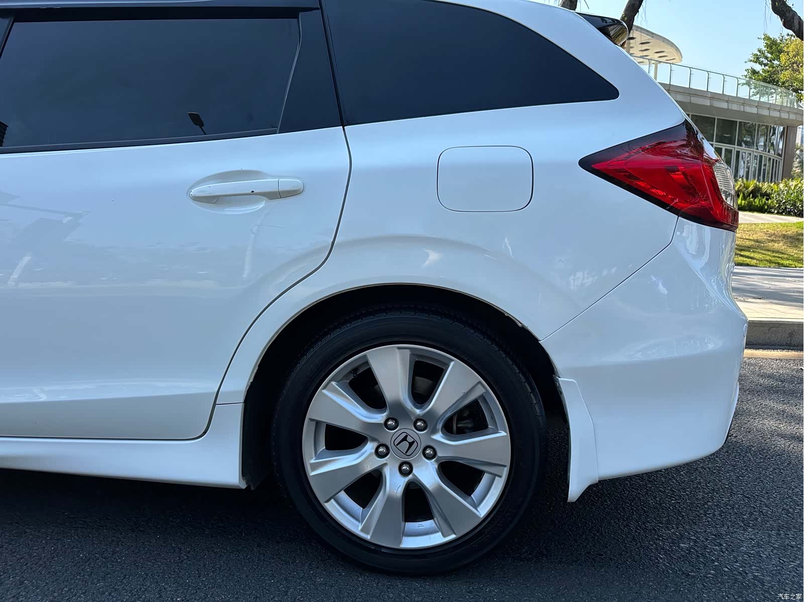 Honda Jade, 2014 25
