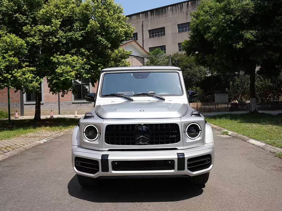Mercedes-Benz G-class