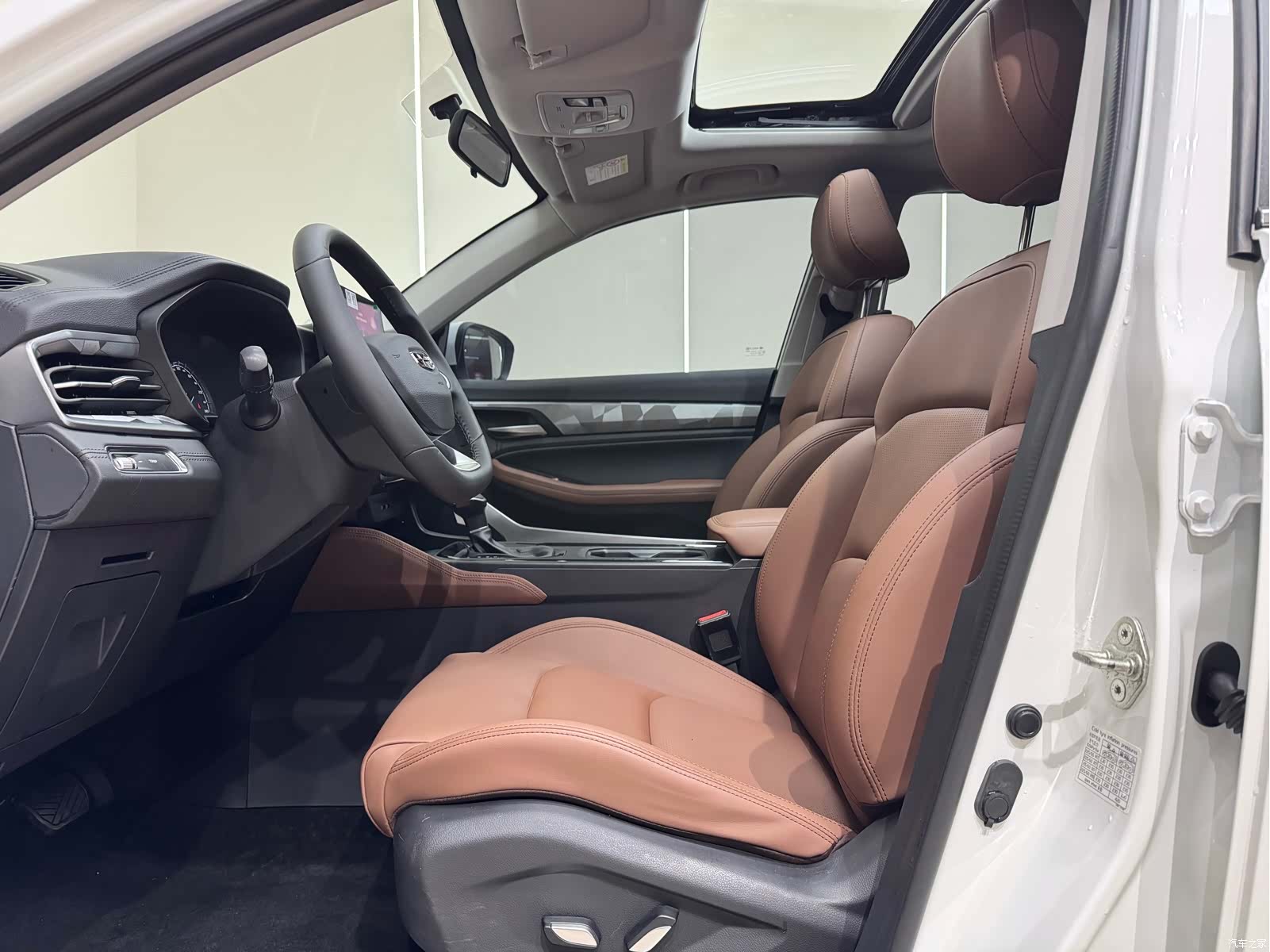 Geely X6, 2024 10
