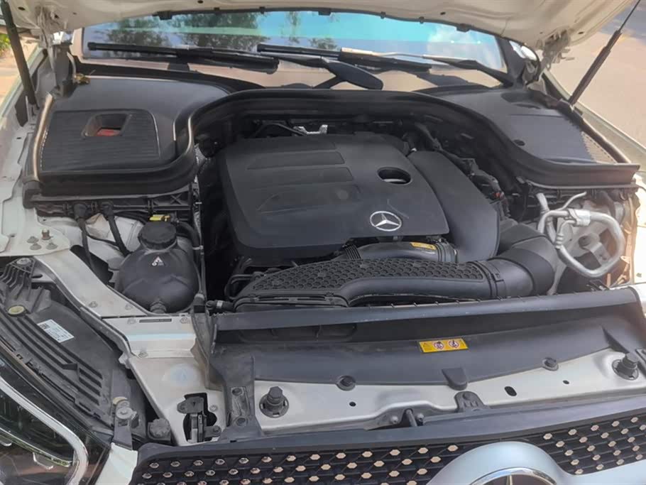 Mercedes-Benz GLC Mercedes-Benz GLC