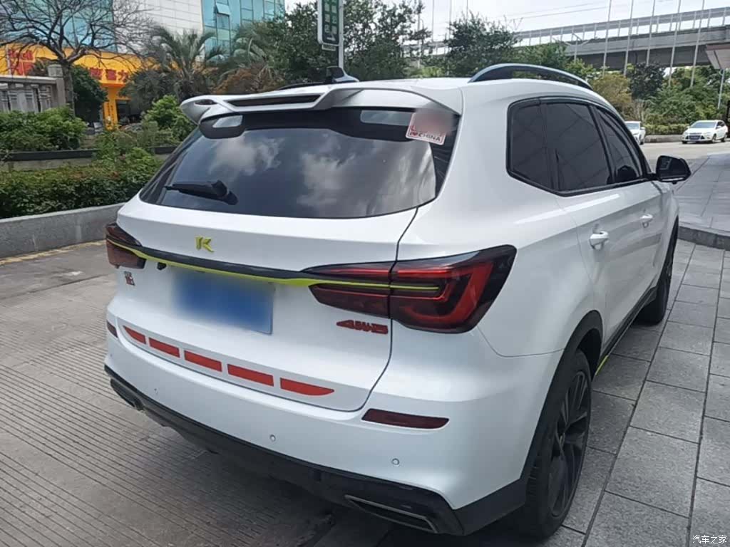 Roewe RX5, 2022 7