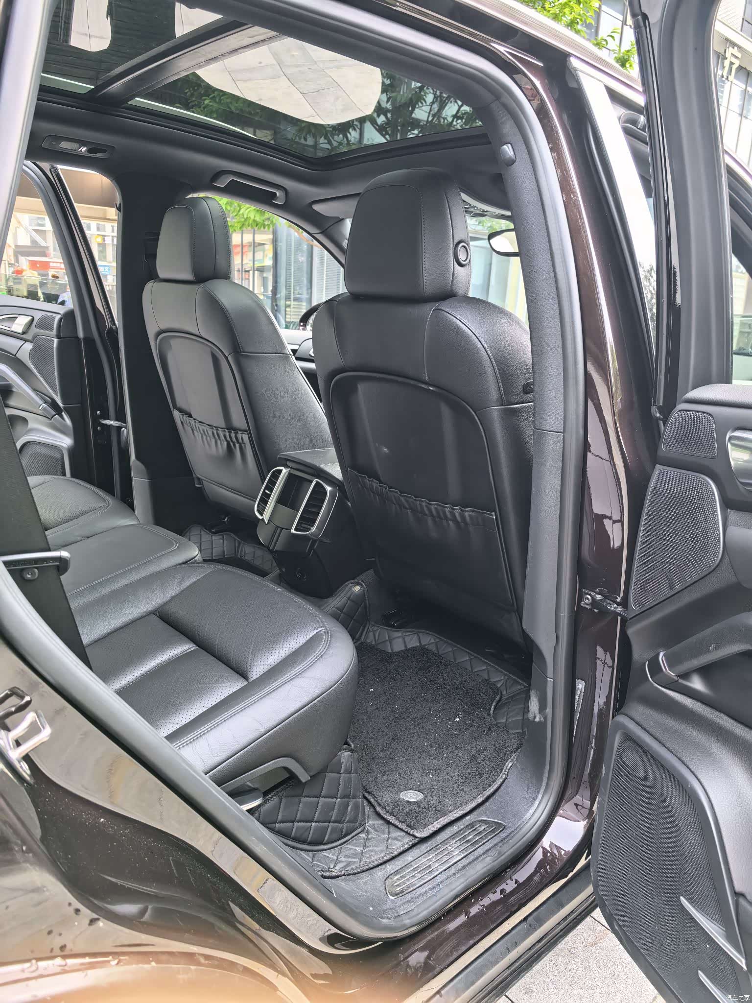 Porsche Cayenne, 2016 9